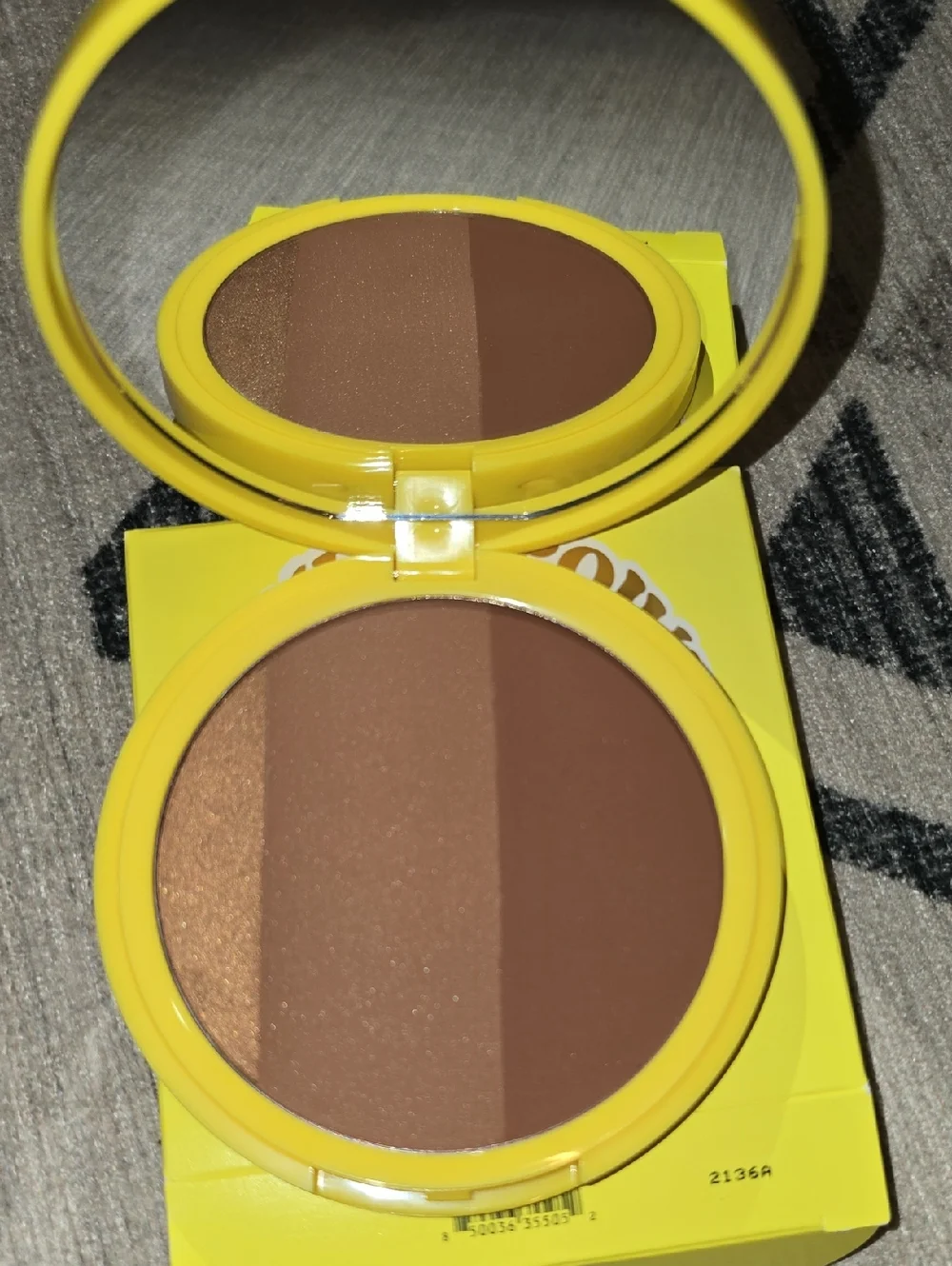 Trixie Cosmetics Flower Power Bronzer Trio - Groovy Gardenia